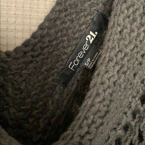 Sweater - Picture 2 of 2